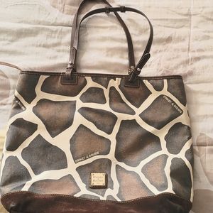 Dooney & Bourke large purse